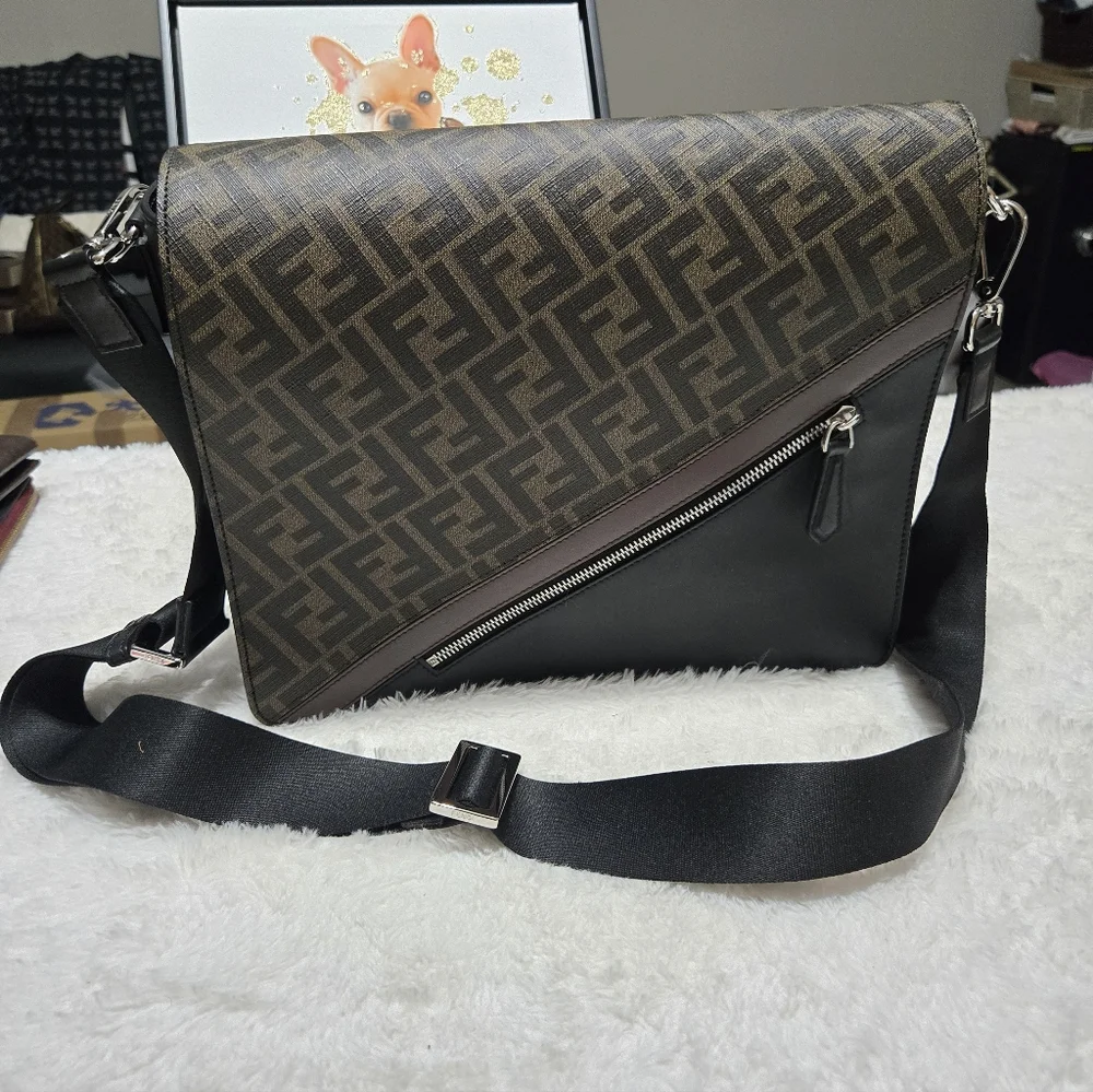 Fendi Forever Fendi Messenger Bag Zucca Coated Canvas and Leather EUC